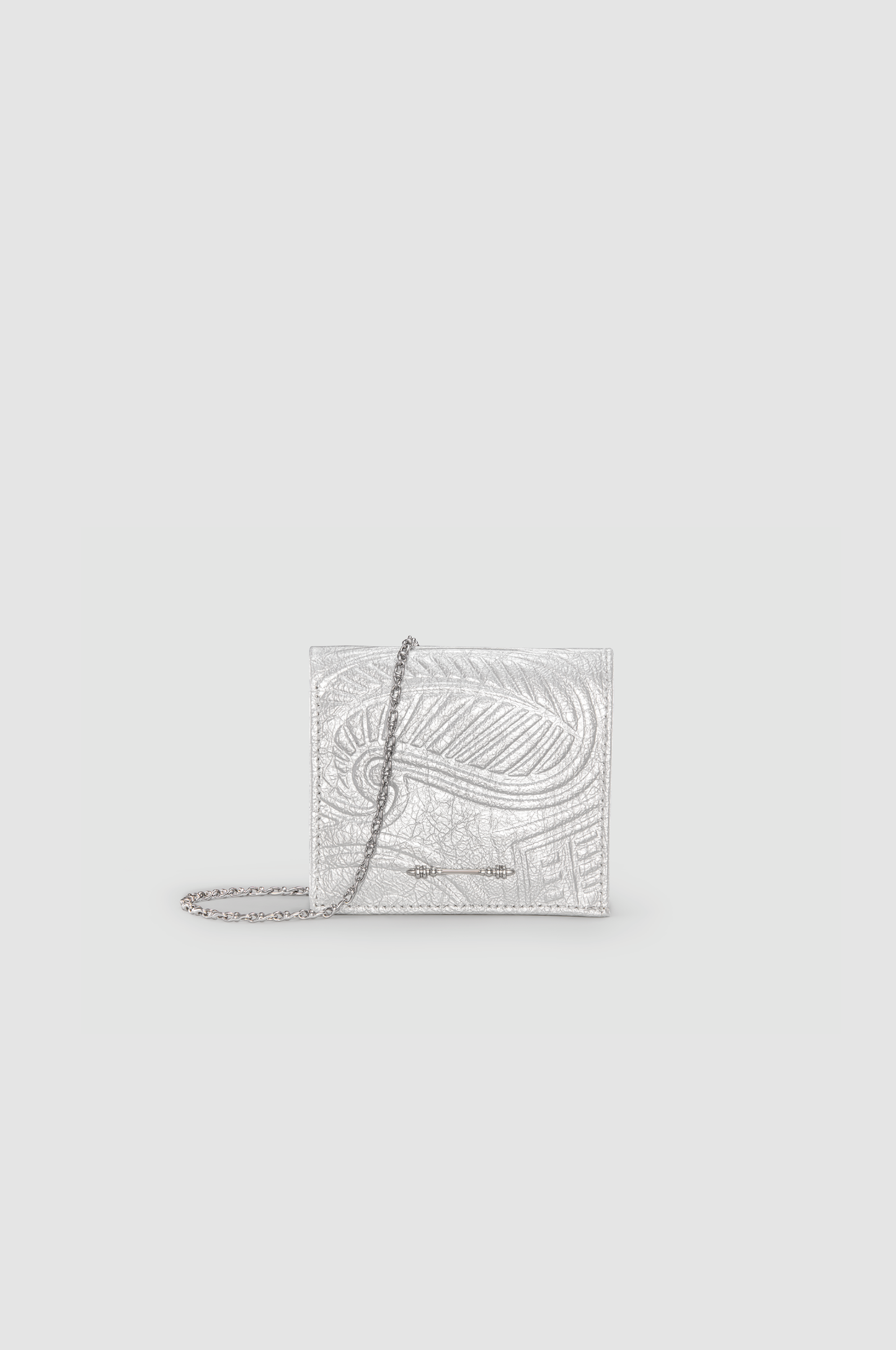 EMBOSSED WALLET ON CHAIN